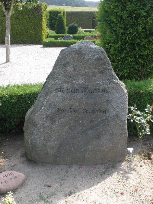 Johan Blaase's familiegravsted.JPG
